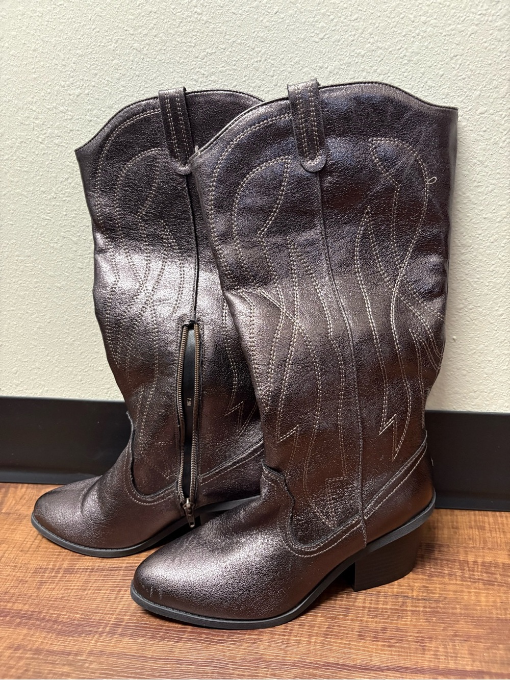 POP Womens Brown Western Cowboy Mid-Calf Faux Leather Pointed Toe Zip Boots 7.5M - Picture 2 of 16